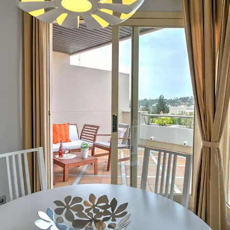 Colorlife Apartment