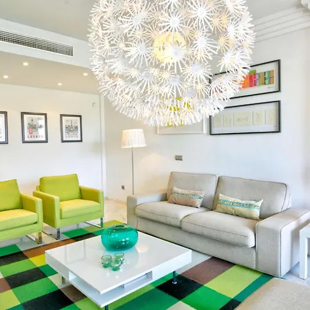 Colorlife Apartment *